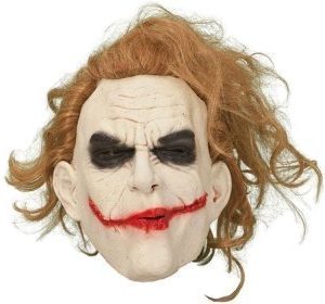 Jokeri naamari hiuksilla