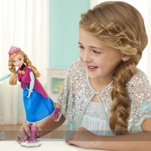 Mattel Nukke Frozen Anna Luistimilla