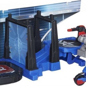 The Avengers Playset Captain America Tower Defense