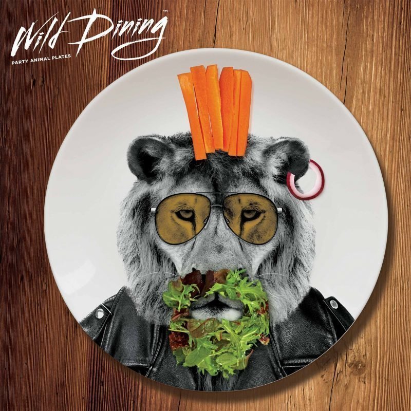 Wild Dining Dinner Time Lion
